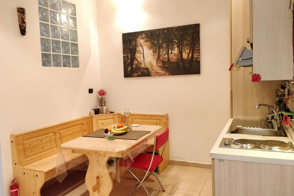 Letto Ad Acqua H2Ome Apartment Bari Exterior photo